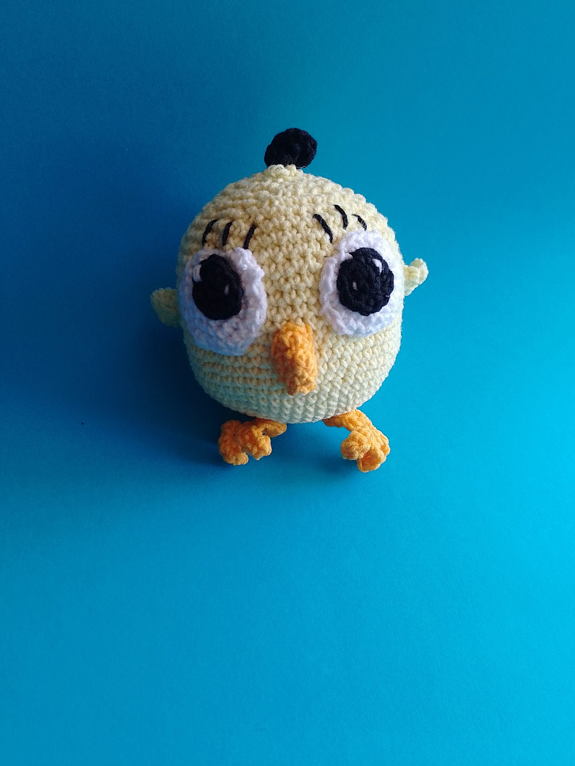 жълто пиленце с големи очички, handmadebykami.eu